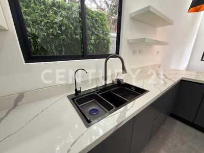 Venta de casa  en Atenas con acceso inmediato a ruta 27. — Foto 8