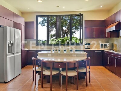 Venta de mansión en exclusivo condominio en Santo Domingo — Foto 10
