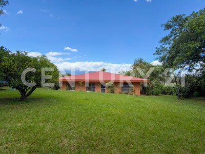 Venta de Casa con apartamento y amplio terreno de uso mixto en El Cacao, Tambor de Alajuela — Foto 23
