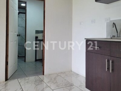 Venta de Casa con apartamento y amplio terreno de uso mixto en El Cacao, Tambor de Alajuela — Foto 27