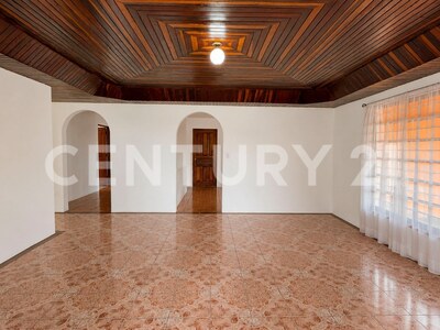 Venta de Casa con apartamento y amplio terreno de uso mixto en El Cacao, Tambor de Alajuela — Foto 10
