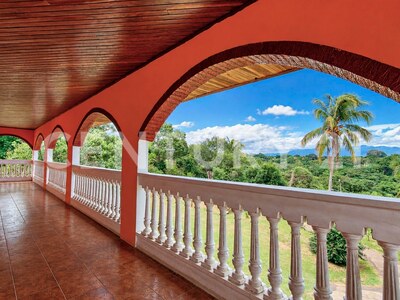 Venta de Casa con apartamento y amplio terreno de uso mixto en El Cacao, Tambor de Alajuela — Foto 7
