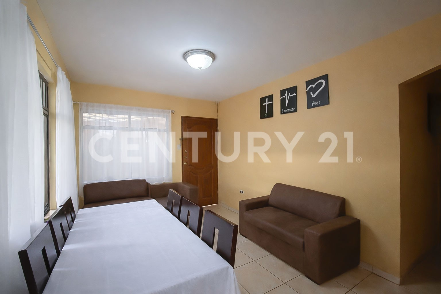 Venta de casa con oficina independiente en Santiago de Puriscal — Foto 2