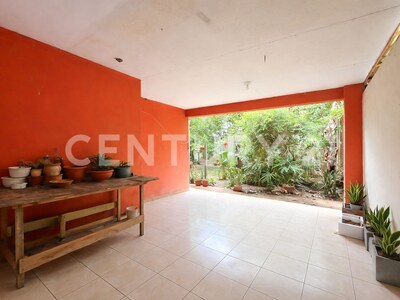 Venta de casa con oficina independiente en Santiago de Puriscal — Foto 14