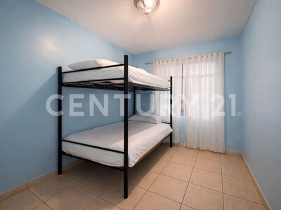 Venta de casa con oficina independiente en Santiago de Puriscal — Foto 8