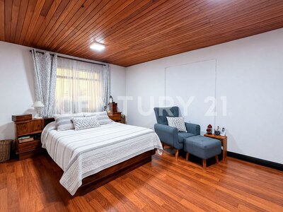 Venta de casa independiente en San Pedro Montes de Oca — Foto 18