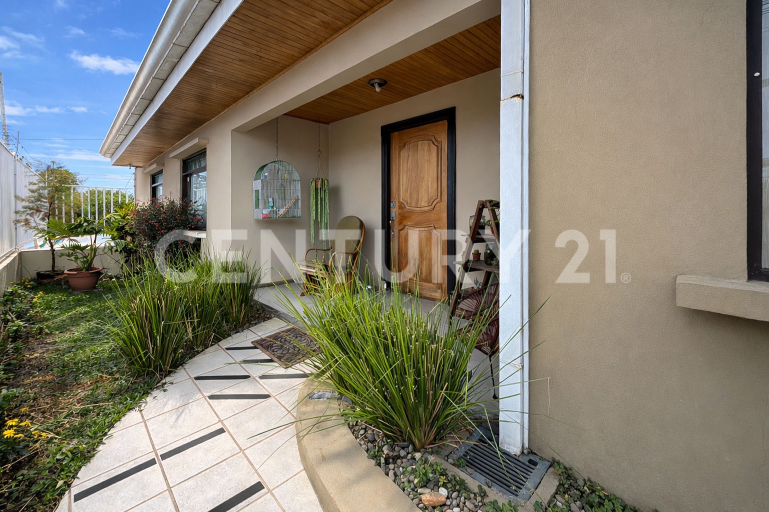 Venta de casa independiente en San Pedro Montes de Oca — Foto 2