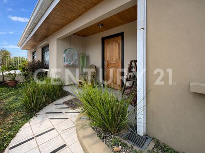 Venta de casa independiente en San Pedro Montes de Oca — Foto 2