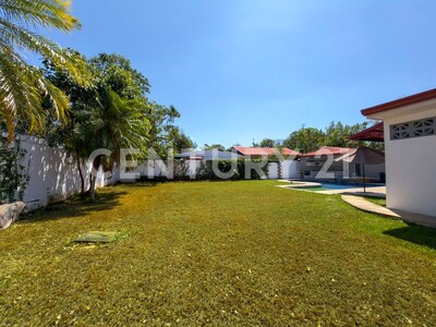 Venta de propiedad con piscina en Esparza, Puntarenas — Foto 4