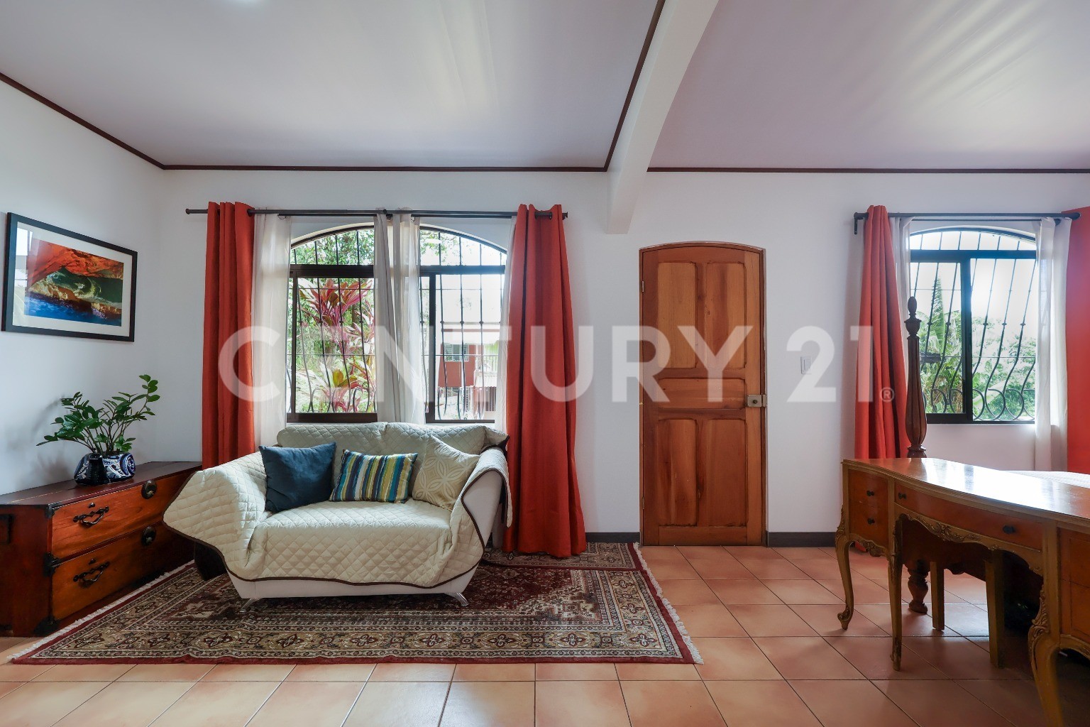 Venta de dos casas en amplio terreno en Escazú — Foto 12