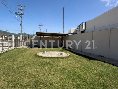 Venta de casa con azotea en Condominio Valle Novarum, Cartago — Foto 17