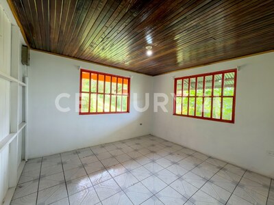 Venta de propiedad en Santa Cruz de Turrialba — Foto 8