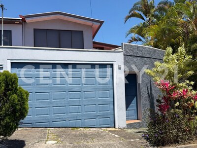 Alquiler de casa en Residencial Los Anonos, Escazú — Foto 2