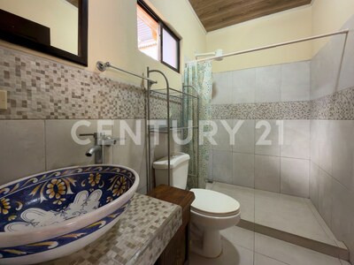 Venta de Apartamentos con amplio terreno en Santo Domingo de Heredia — Foto 16