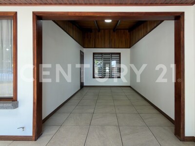 Venta Hermosa casa estilo clásico – Barva Centro — Foto 17