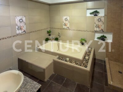 Venta de casa en Guápiles centro — Foto 8