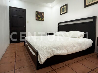 Venta de casa en Guápiles centro — Foto 7