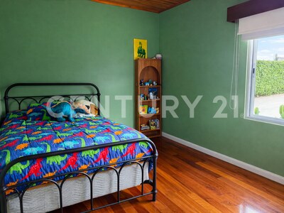 Venta de Casa con amplio terreno en San Isidro, Heredia — Foto 16