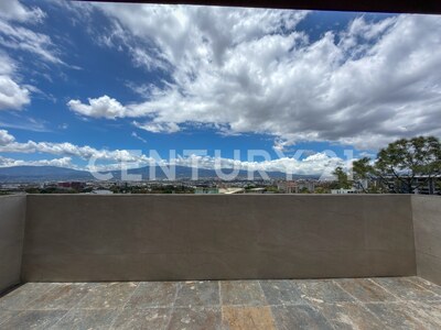 Venta de Penthouse con acceso privado por ascensor en San Rafael de Escazú — Foto 24