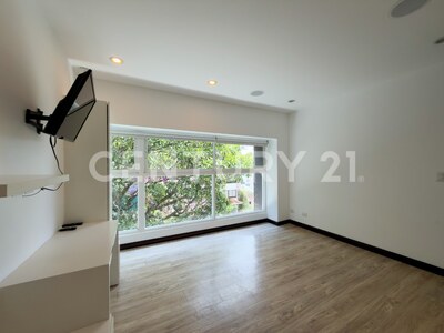 Venta de Penthouse con acceso privado por ascensor en San Rafael de Escazú — Foto 22