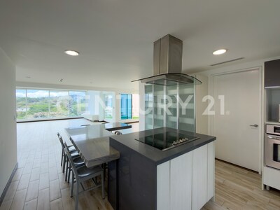 Venta de Penthouse con acceso privado por ascensor en San Rafael de Escazú — Foto 12