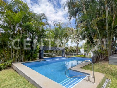 Venta de Penthouse con acceso privado por ascensor en San Rafael de Escazú — Foto 25