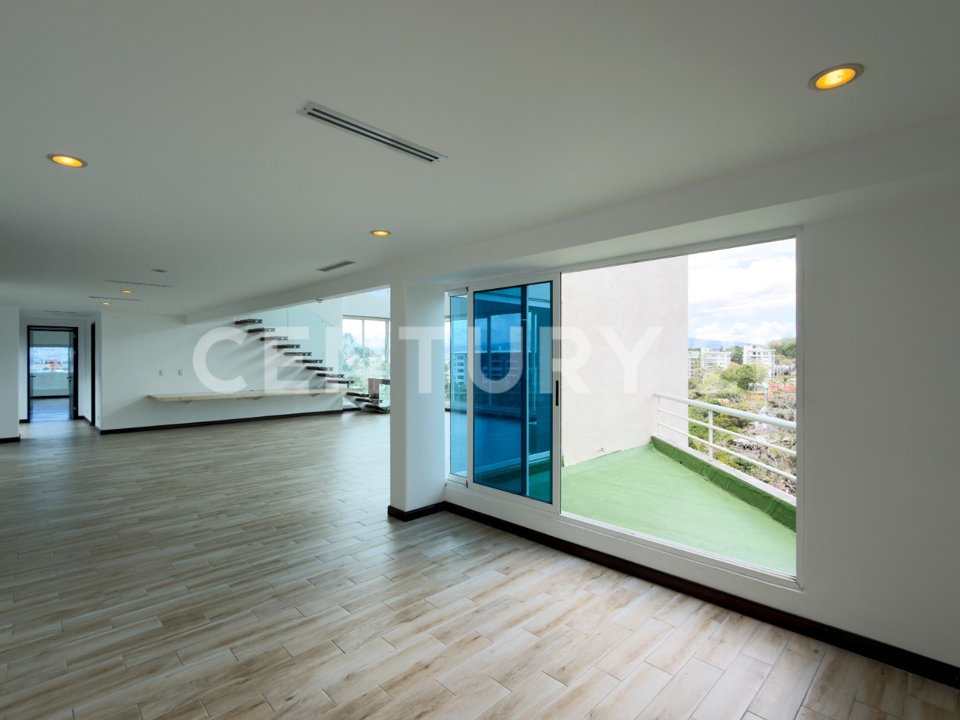 Venta de Penthouse con acceso privado por ascensor en San Rafael de Escazú — Foto 5