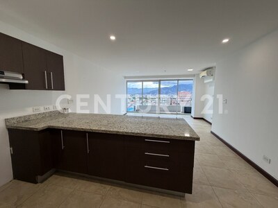 Venta de apartamento en Torres de Paseo Colón, San José — Foto 7