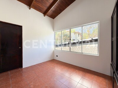 Se vende casa en Atenas -  Residencial El Güizaro — Foto 14