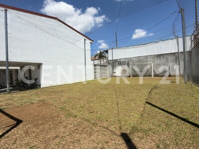 Se vende lote en Condominio Novazul, Desamparados de Alajuela — Foto 11