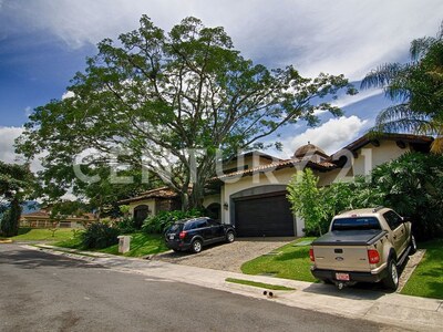 Venta Espectacular casa Condominio Hacienda Real — Foto 3