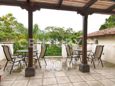 Venta Espectacular casa Condominio Hacienda Real — Foto 36