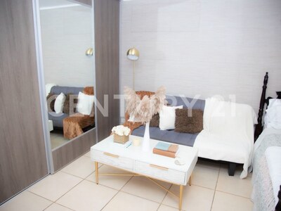 se vende espectacular casa en Rohrmoser — Foto 13
