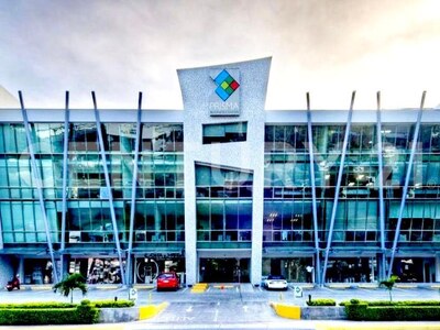Se alquila oficina en Guachipelín, con vista espectacular a los jardines — Foto 2