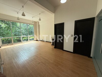 Se alquila oficina en Guachipelín, con vista espectacular a los jardines — Foto 14