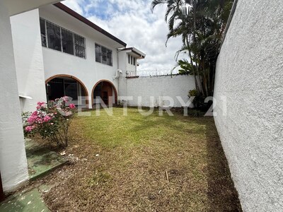 Se vende amplia casa en Sabana — Foto 20