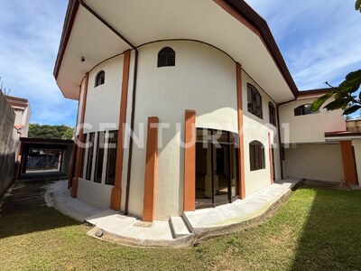 Casa de alta gama en venta, Residencial Altamonte, Granadilla - Curridabat. — Foto 42