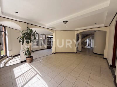 Casa de alta gama en venta, Residencial Altamonte, Granadilla - Curridabat. — Foto 13