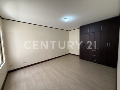 Casa de alta gama en venta, Residencial Altamonte, Granadilla - Curridabat. — Foto 25