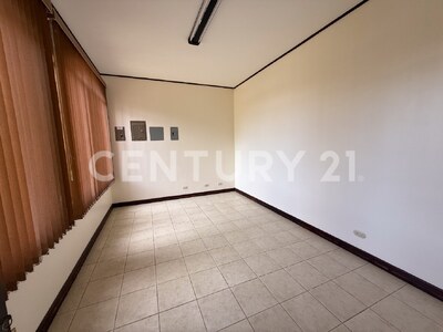 Casa de alta gama en venta, Residencial Altamonte, Granadilla - Curridabat. — Foto 5