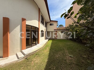 Casa de alta gama en venta, Residencial Altamonte, Granadilla - Curridabat. — Foto 45