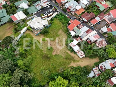 Se vende amplio lote uso residencial en Desamparados — Foto 4