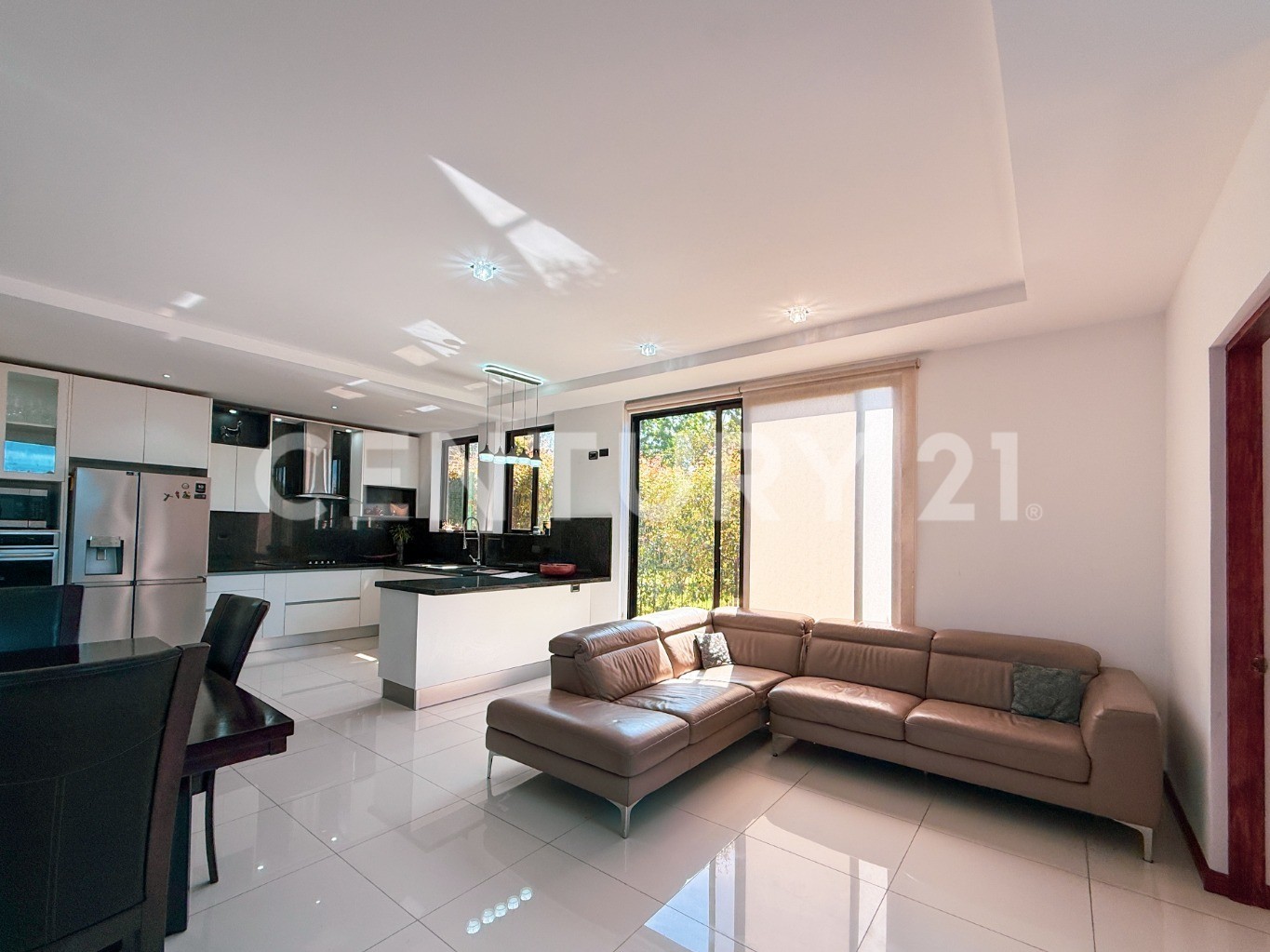 Se vende Espectacular casa en Santo Domingo de Heredia — Foto 8