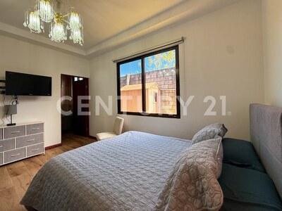 Se vende Espectacular casa en Santo Domingo de Heredia — Foto 22