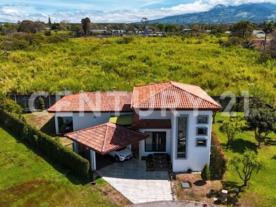 Se vende Espectacular casa en Santo Domingo de Heredia — Foto 5