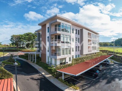 Venta de lindo apartamento en Santo domingo de Heredia con espectacular vista — Foto 2