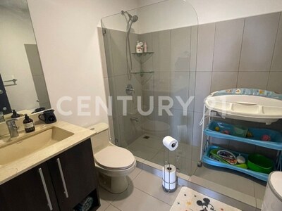 Venta de lindo apartamento en Santo domingo de Heredia con espectacular vista — Foto 13