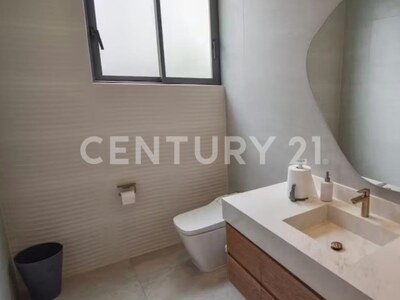 Se vende espectacular mansión de lujo para estrenar en Parque Valle del Sol, Santa Ana — Foto 12