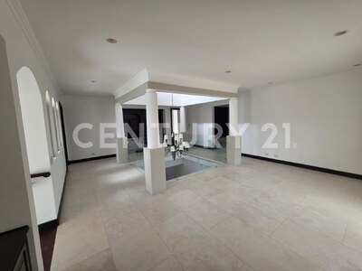 Se alquila hermosa casa en Santa Ana, en exclusivo Condominio Valle del Sol — Foto 9