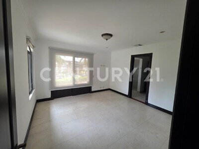 Se alquila hermosa casa en Santa Ana, en exclusivo Condominio Valle del Sol — Foto 19